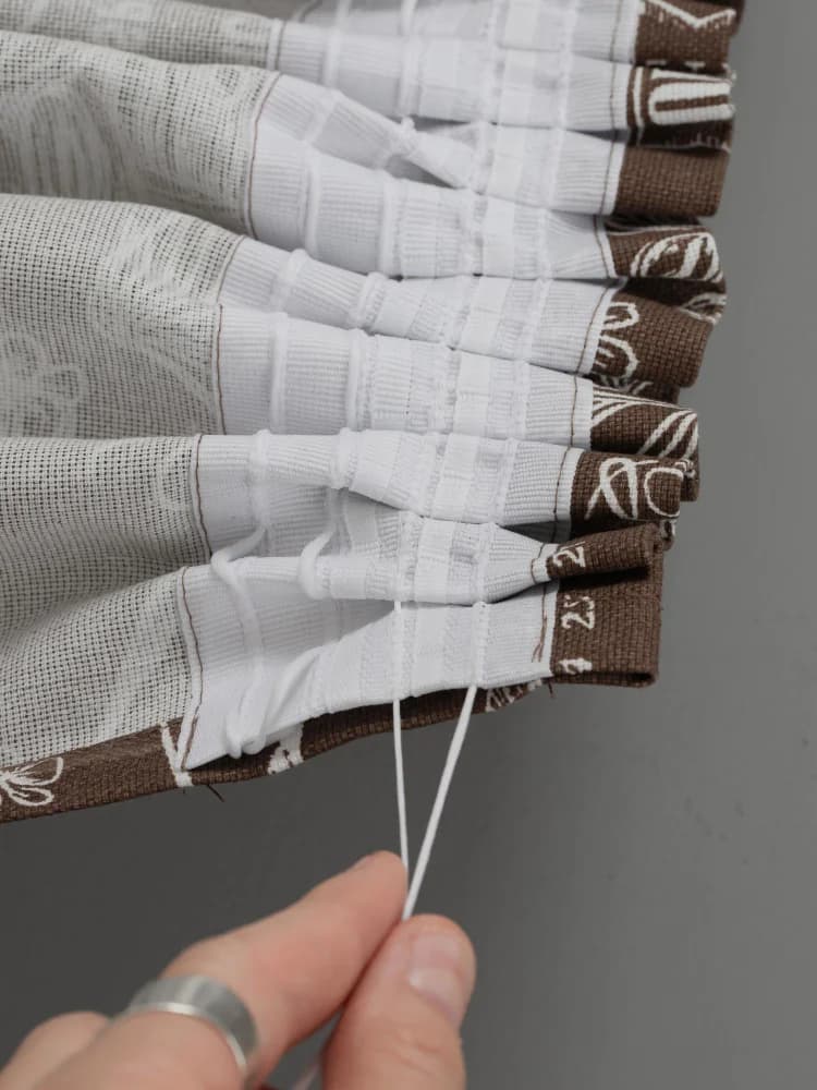 Curtain pencil pleats for custom made curtains